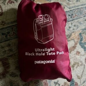 NWT, Patagonia ultralight black hole tote pack - convertible backpack tote